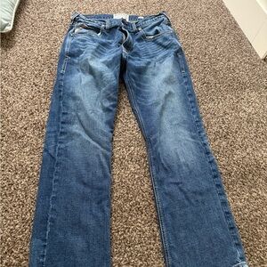 Ariat Blue Straight Leg Jeans with Classic Denim Style